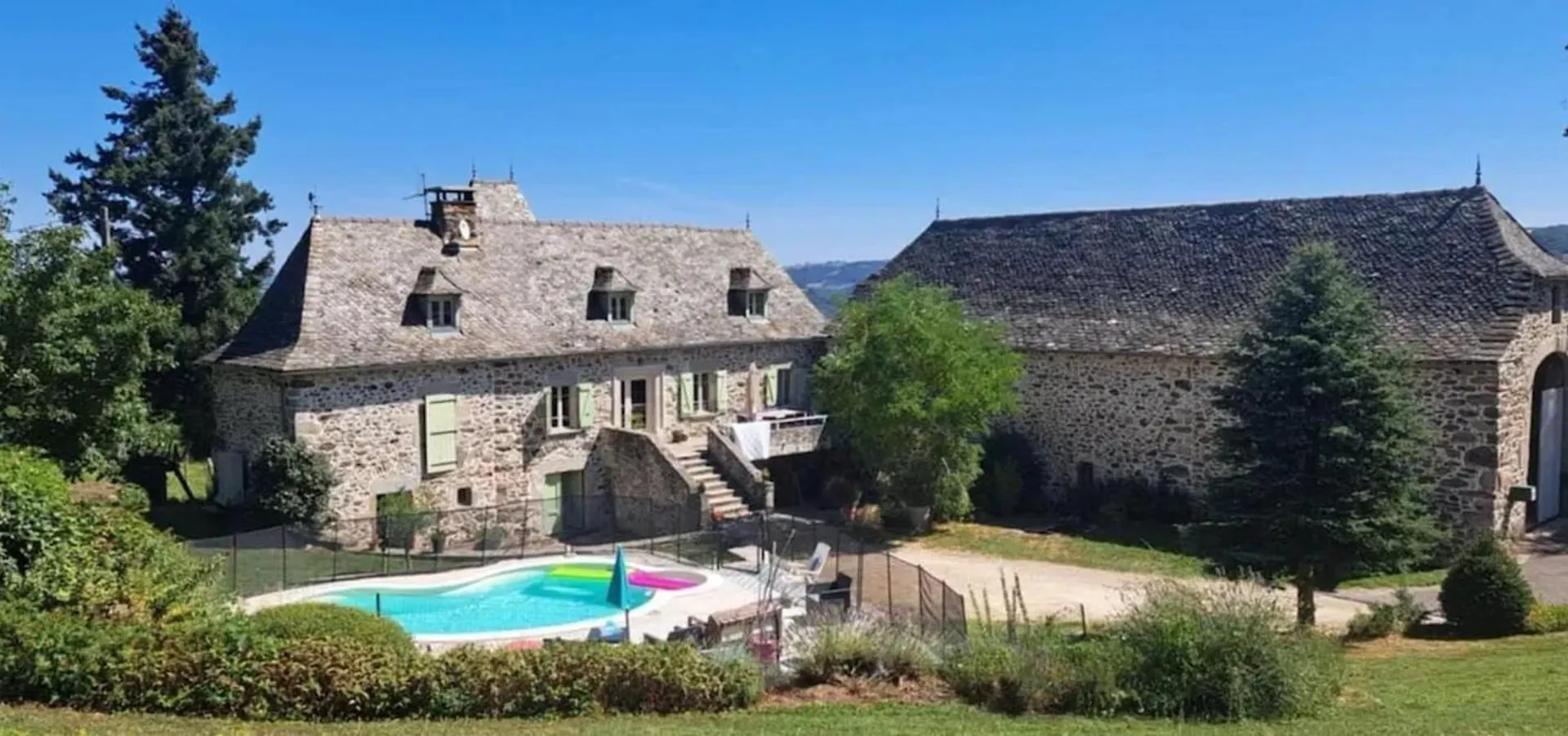 Villa Spacieuse Avec Piscine A Bas-Segala La Bastide-l'Eveque